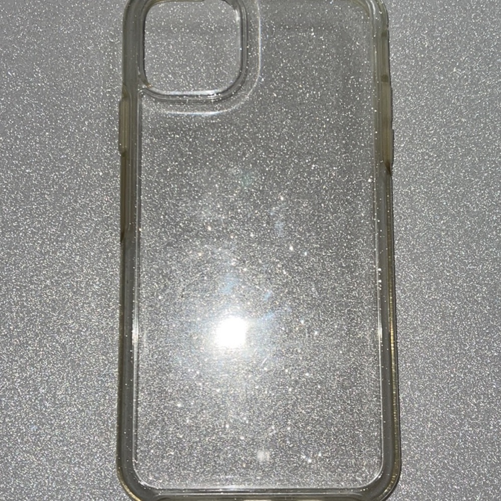 Otterbox symmetry case iPhone 11 Pro Max
